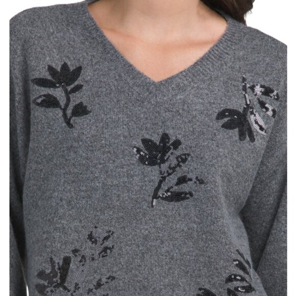 GEMMA+ JANE V-neck Embellished Sweater - Picture 3 of 3